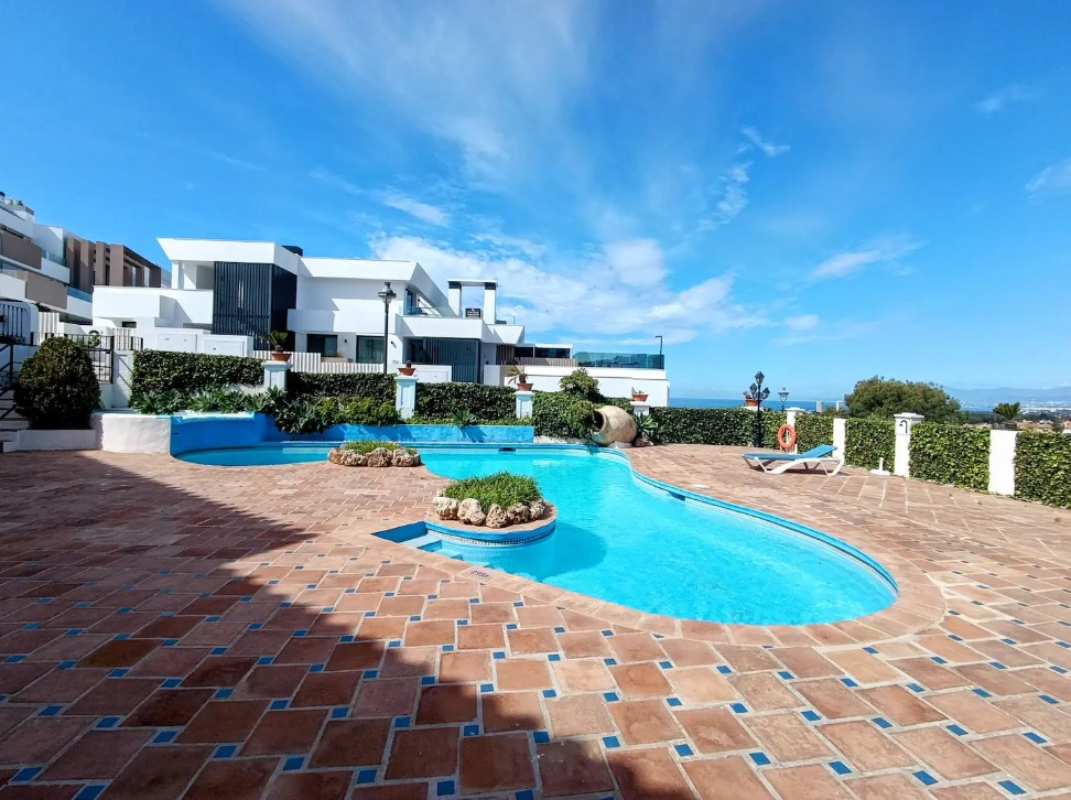 Casa Patricia interior and exterior view 7