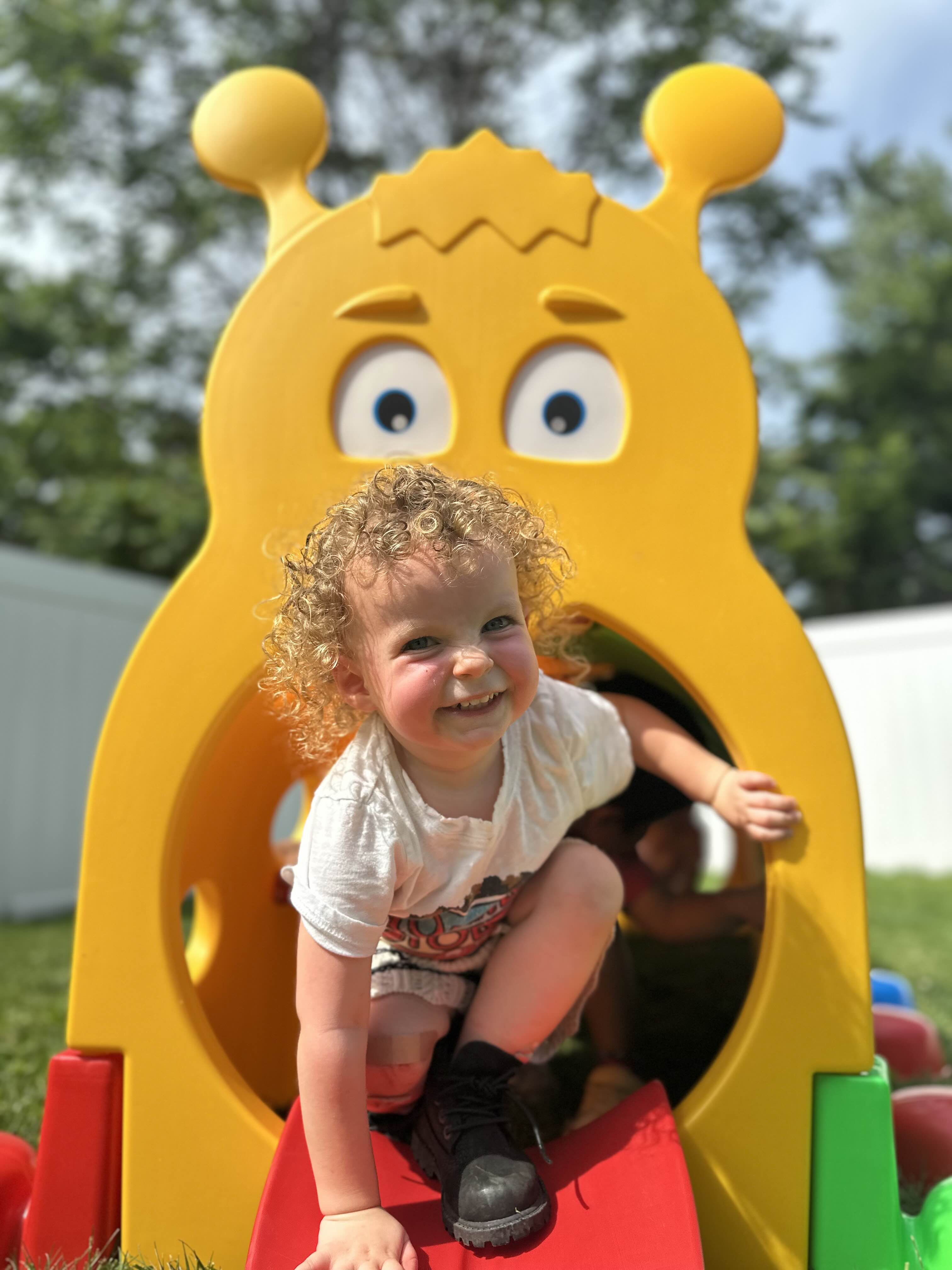 Children building friendships and social skills