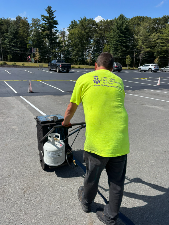 Asphalt & Parking Lot Repairs