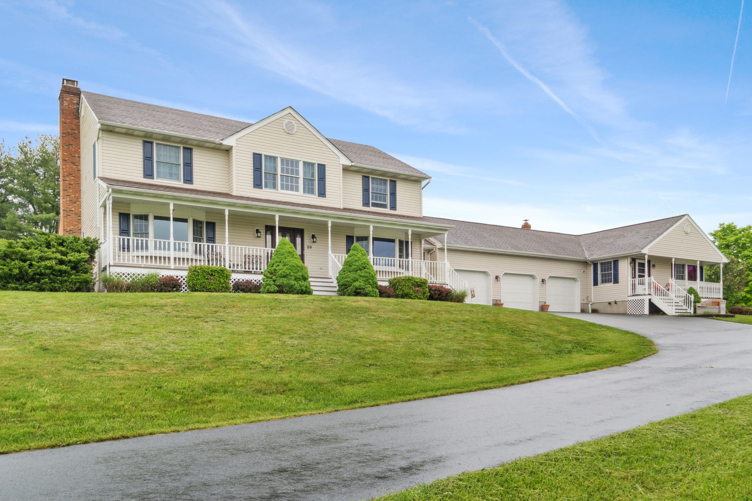 Exterior property view 4