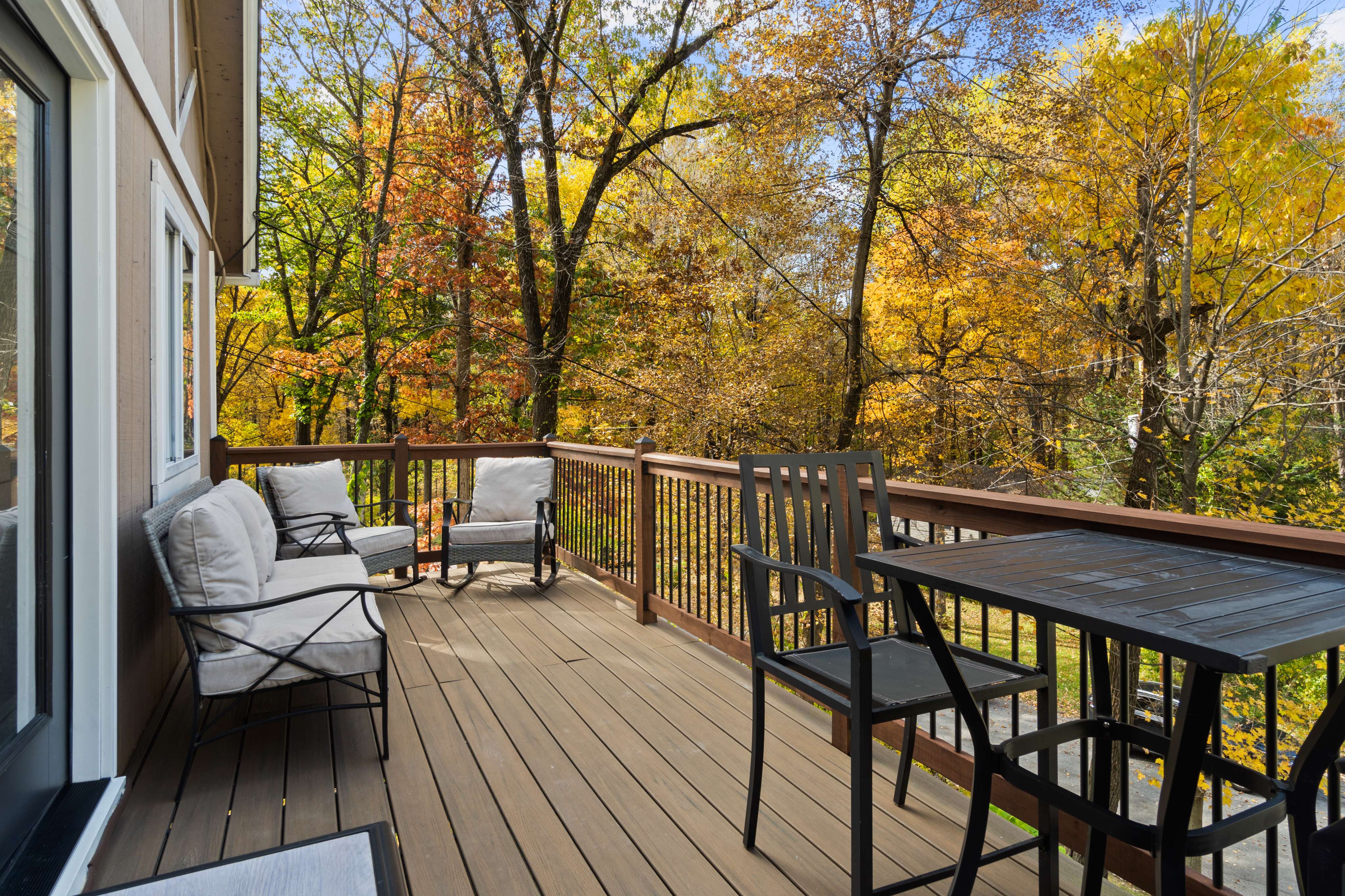 Exterior property view 18